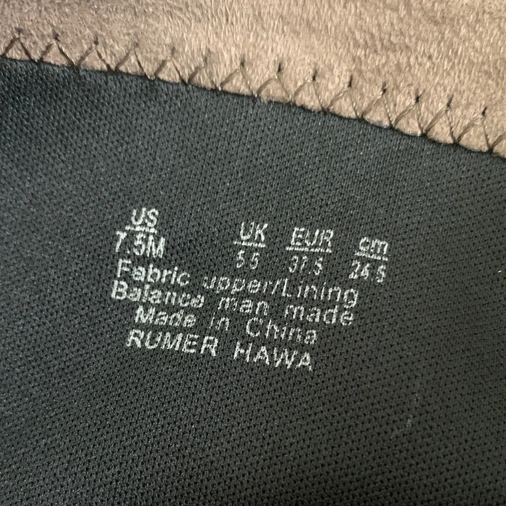 NWOT Taupe Over-the-Knee Women's Boots.
Rumer Hawa. - Picture 5 of 6
